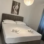 Sini Apartment