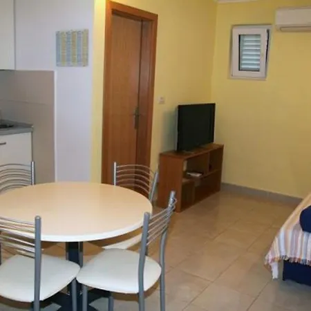 Apartament Sini