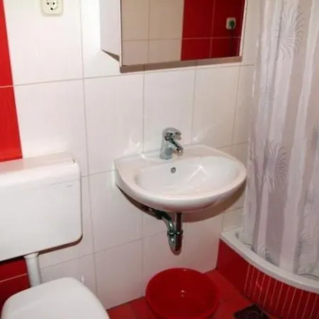 Sini Apartament Makarska