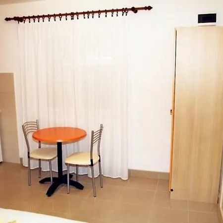 Sini Apartmán