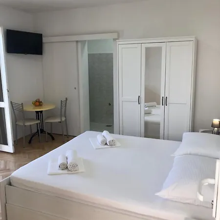 Lägenhet Sini Makarska